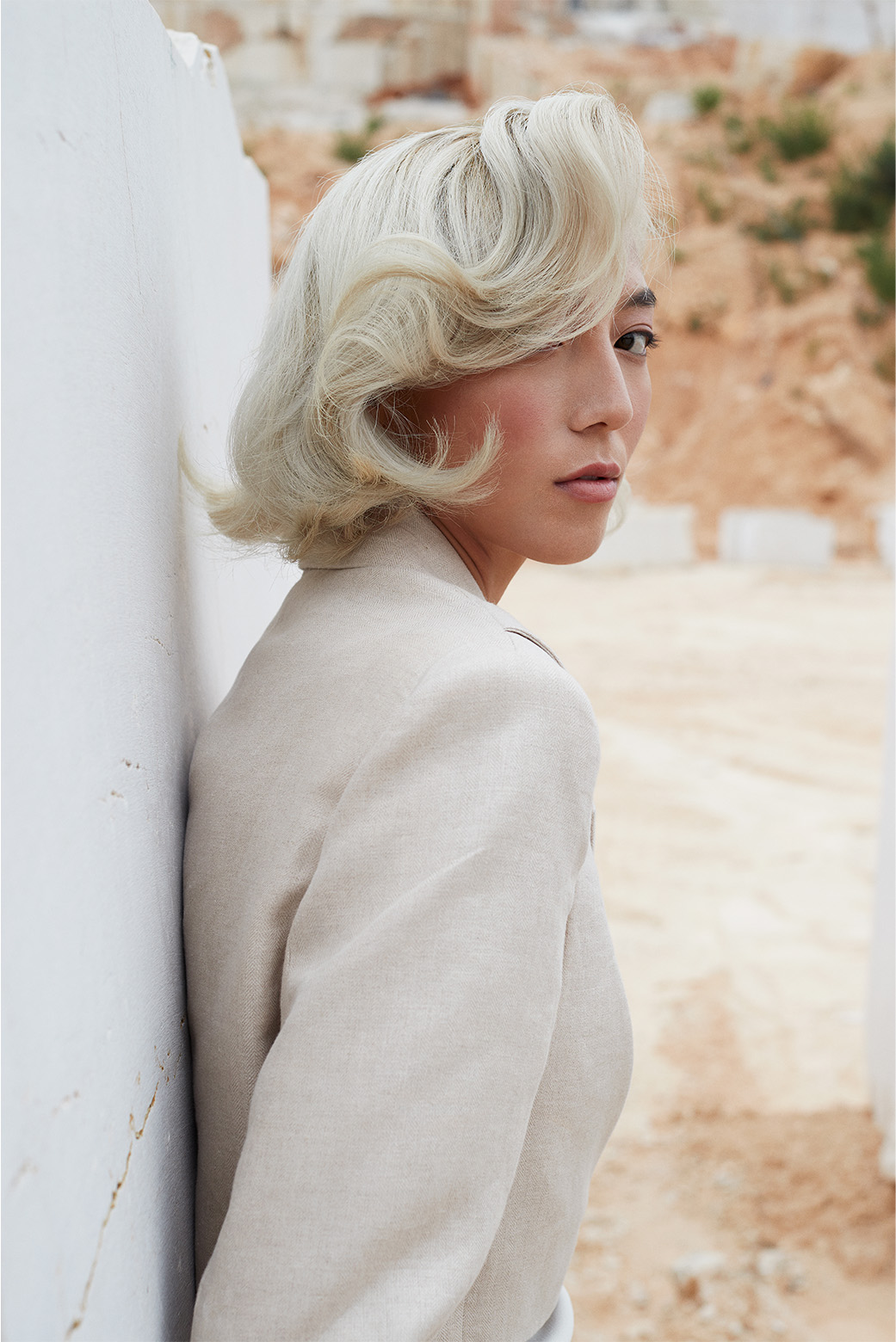 Colección Truth - Modelo Rubia